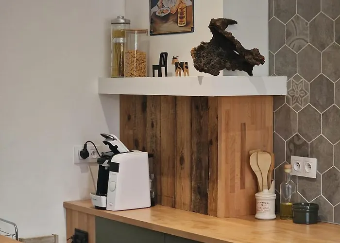 Emilia Appartement *